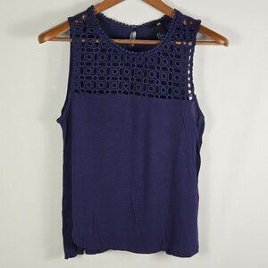 H&M Women’s Navy Blue Eyelet Lace Sleeveless Top Size M Keyhole Back Boho Chic‎